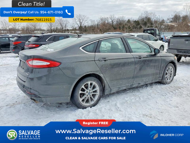 Used 2016 Ford Fusion SE w/ Equipment Group 202A image 4
