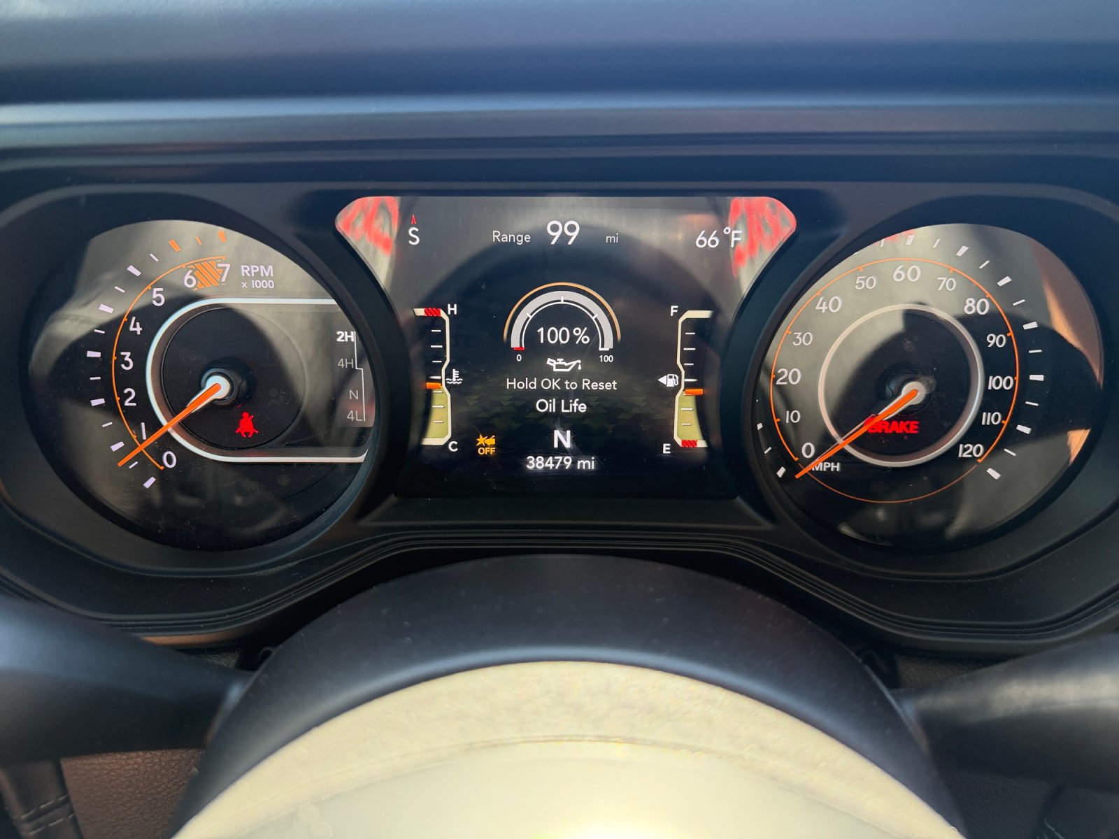 Used 2024 Jeep Wrangler Unlimited Rubicon AWD/4WD image 19