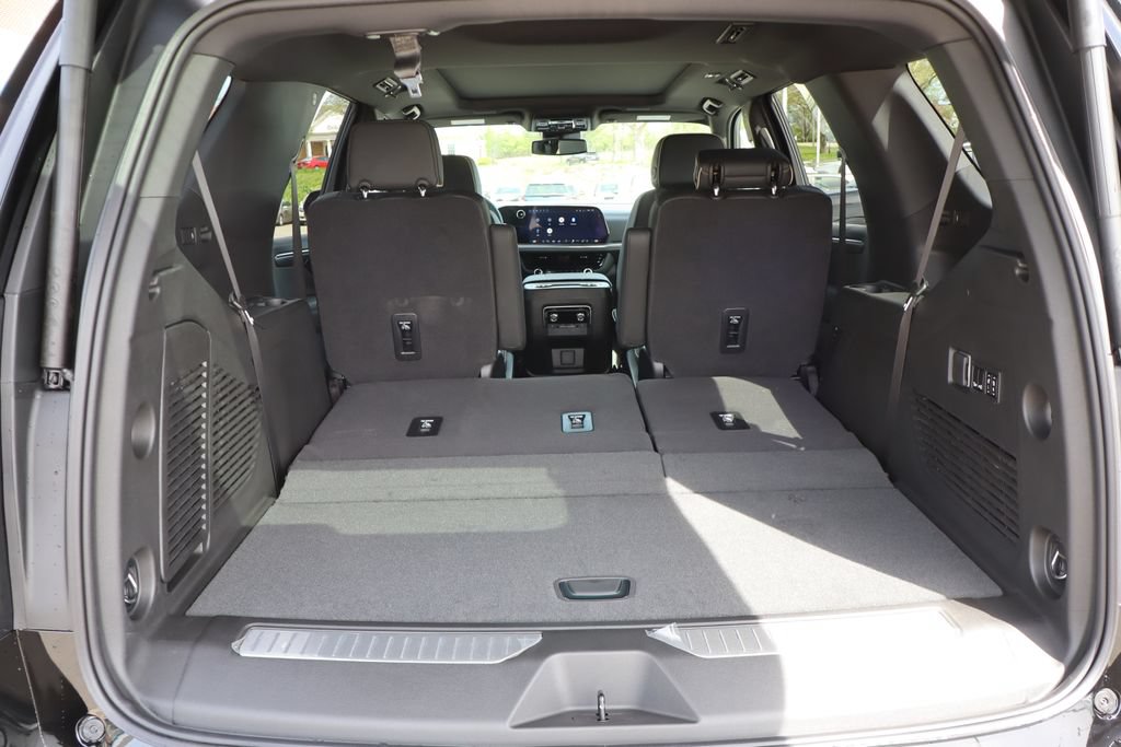 New 2026 Chevrolet Tahoe Premier w/ Sun And Tow Package AWD/4WD image 43
