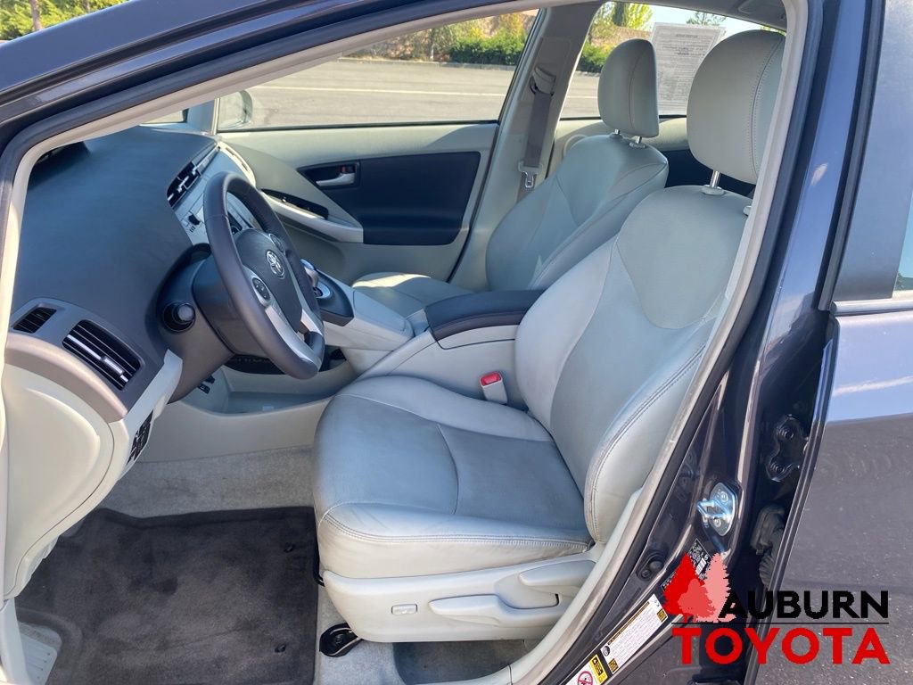 Used 2010 Toyota Prius Five FWD image 25