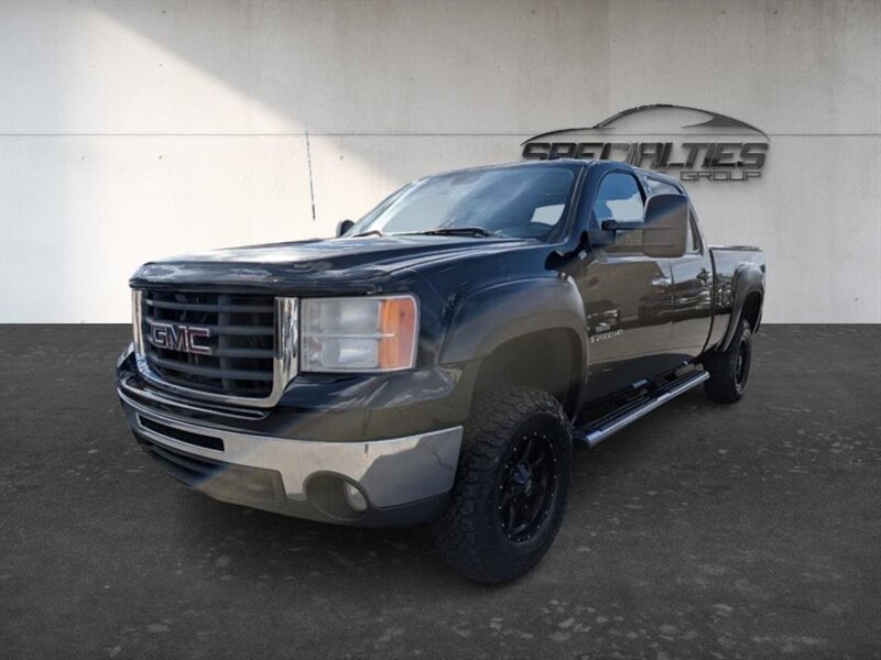 Used 2008 GMC Sierra 2500 SLT AWD/4WD image 5