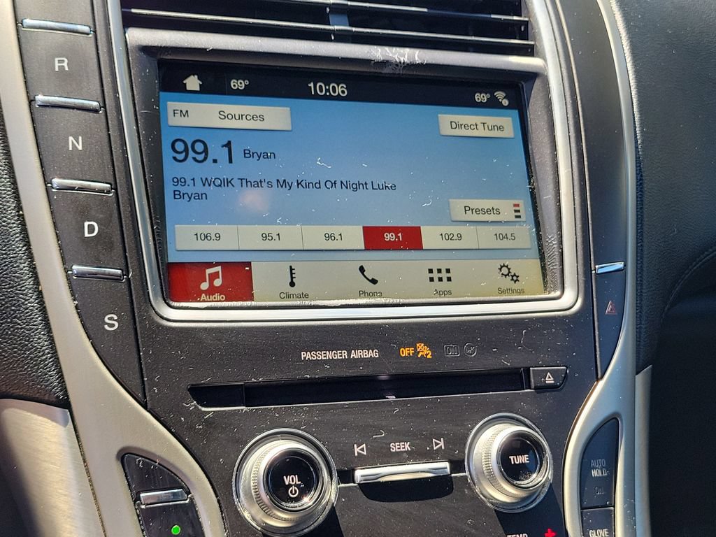 Used 2018 Lincoln MKX Premiere FWD image 30