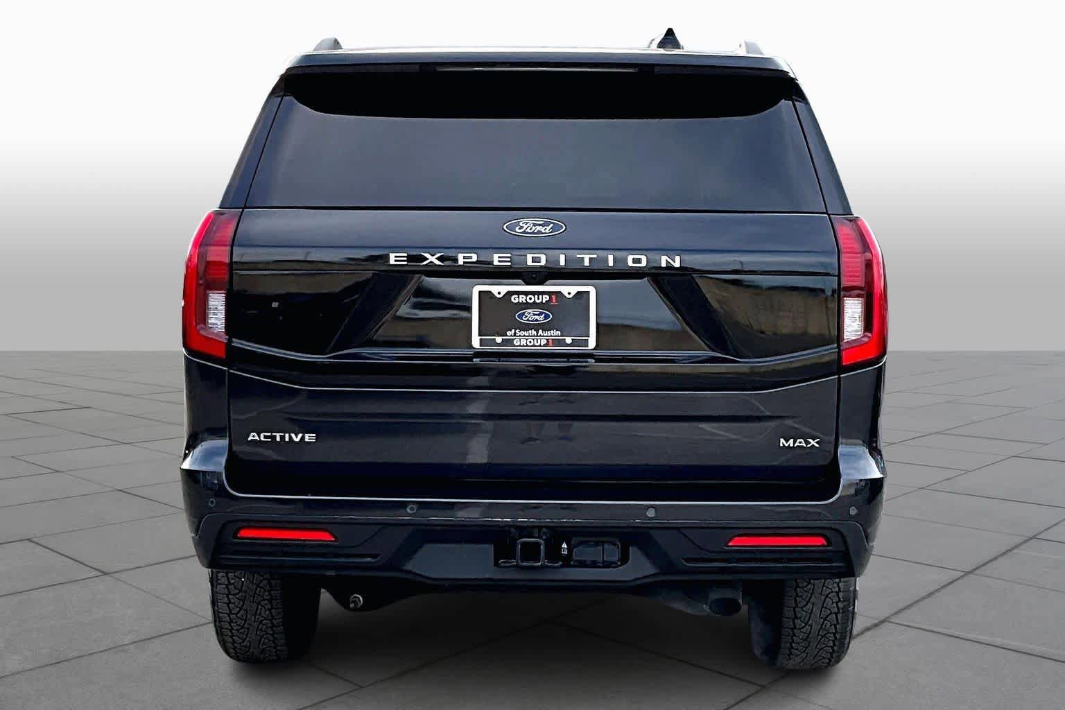 Certified 2025 Ford Expedition Max Active RWD image 5