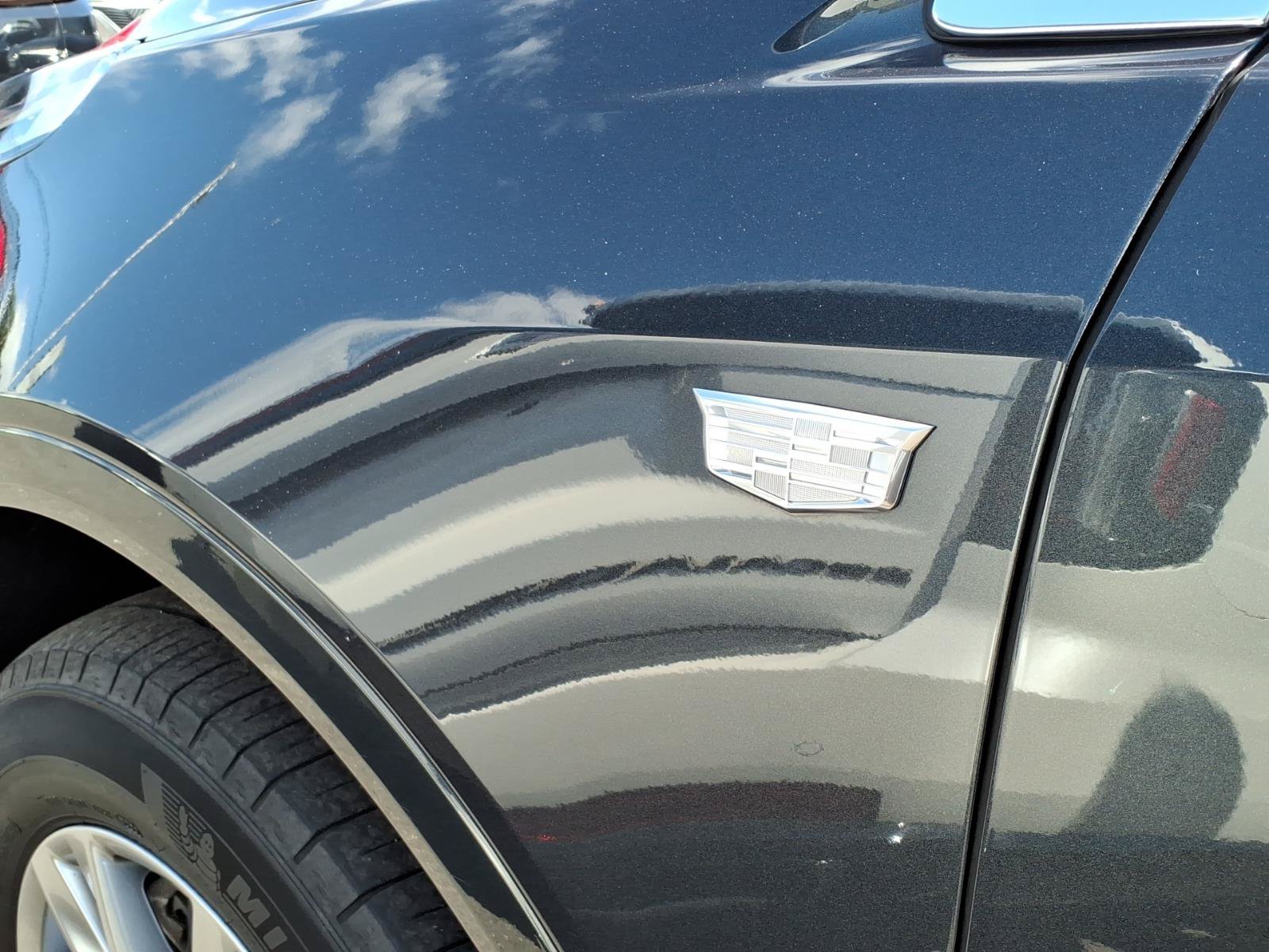 Certified 2023 Cadillac XT5 Premium Luxury AWD/4WD image 8