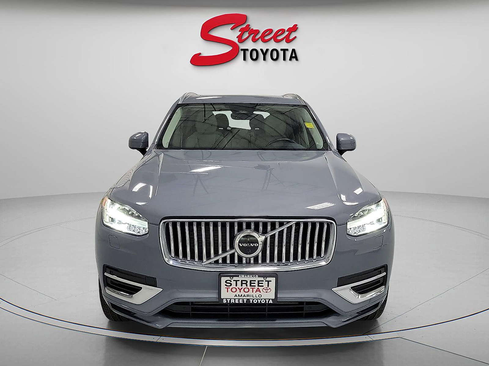 Used 2023 Volvo XC90 T8 Plus w/ Protection Package Premier AWD/4WD image 6