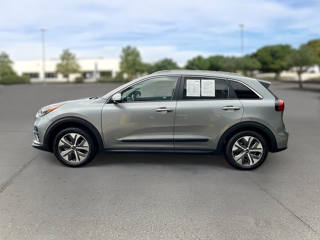 Used 2022 Kia Niro EX image 31