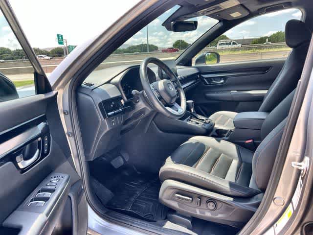 Used 2023 Honda CR-V Sport Touring image 3