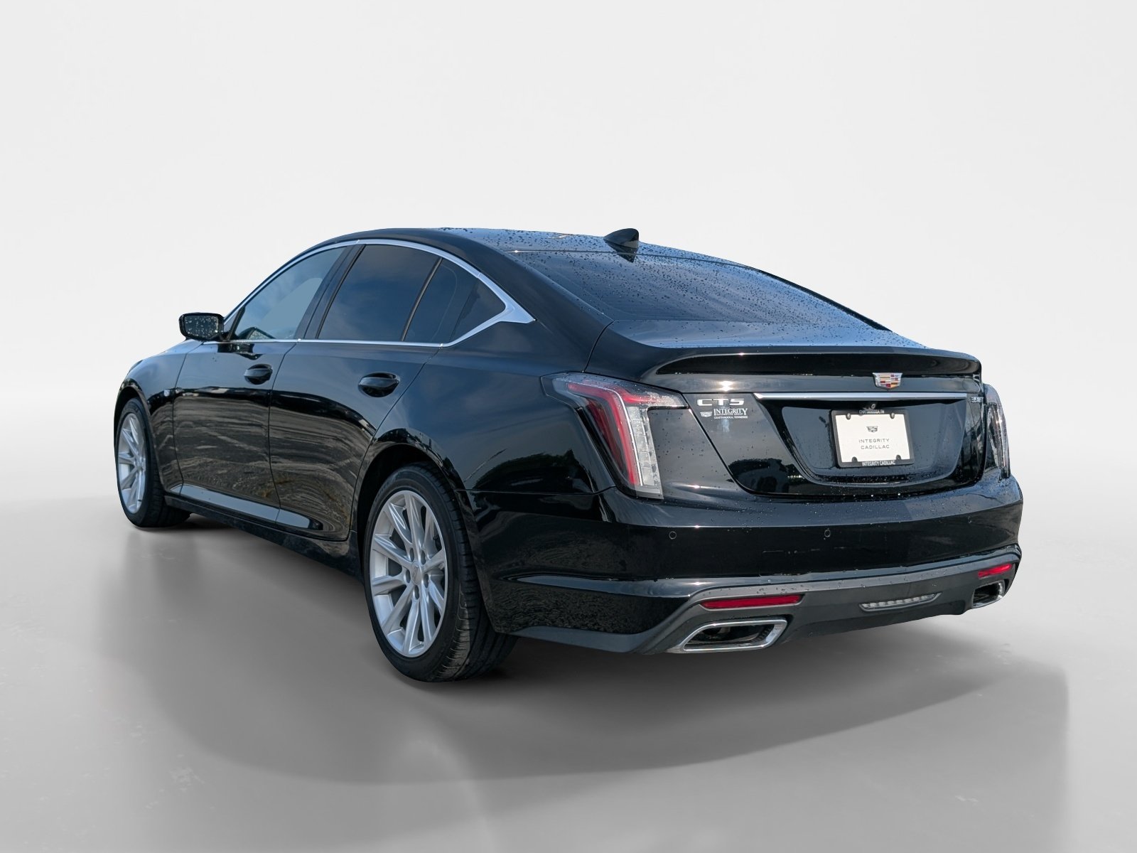 Used 2023 Cadillac CT5 Luxury w/ Cold Weather Package RWD image 4