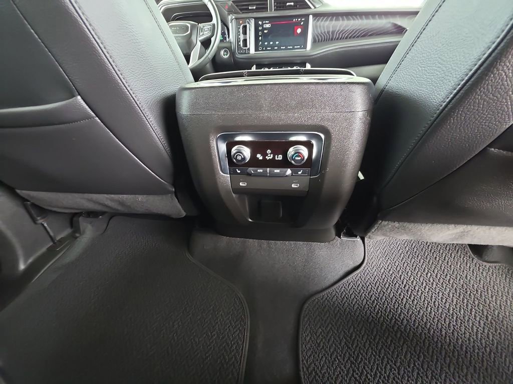 Used 2023 GMC Yukon Denali w/ Max Trailering Package image 22