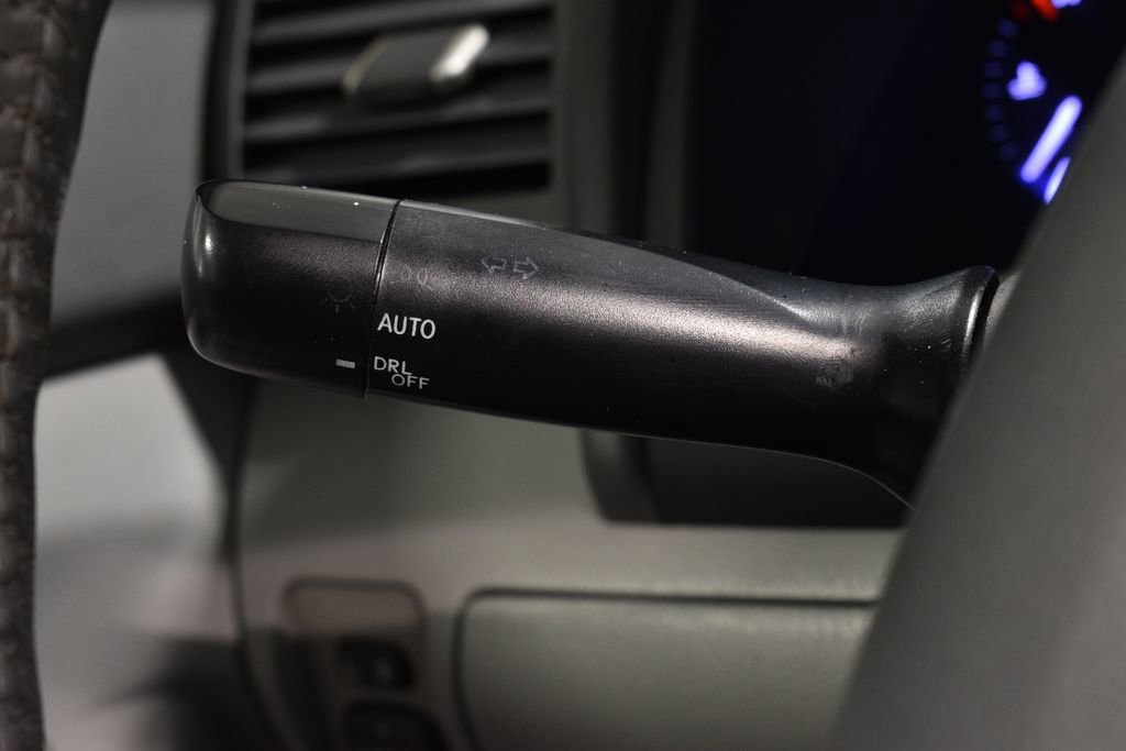 Used 2010 Toyota Camry Hybrid image 15