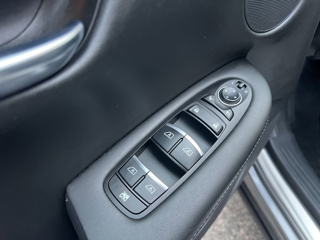 Used 2022 INFINITI QX50 Luxe image 13