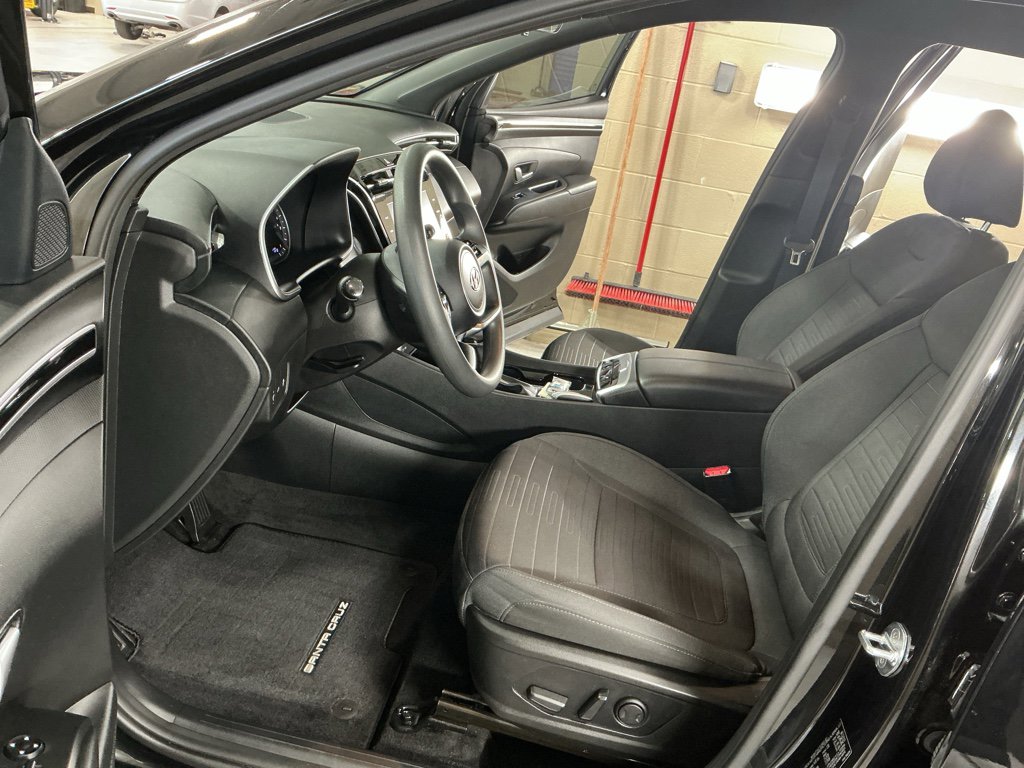 Certified 2023 Hyundai Santa Cruz SEL image 12