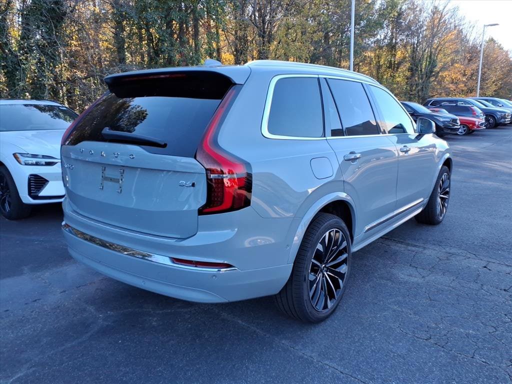 New 2026 Volvo XC90 B6 Plus w/ Protection Package Premier AWD/4WD image 3