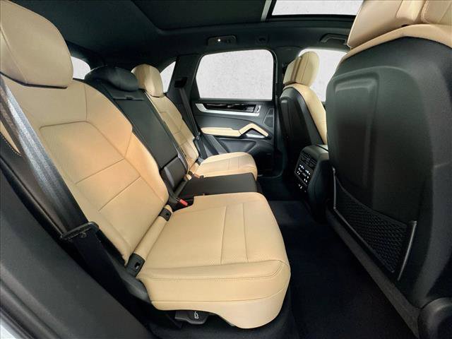 New 2026 Porsche Cayenne AWD/4WD image 23