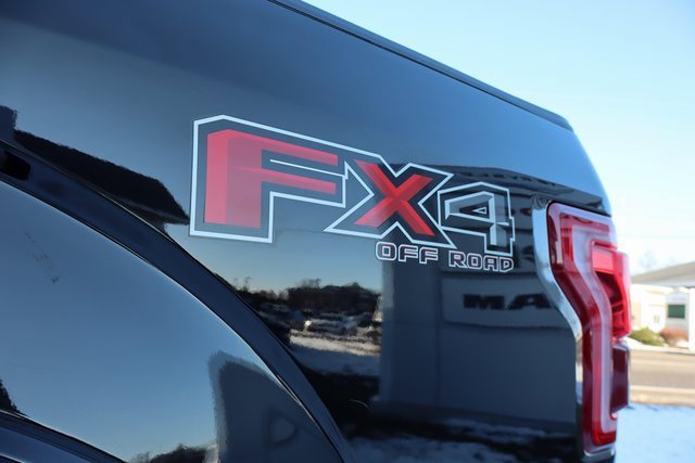 Used 2017 Ford F150 Platinum w/ Equipment Group 701A Luxury image 35