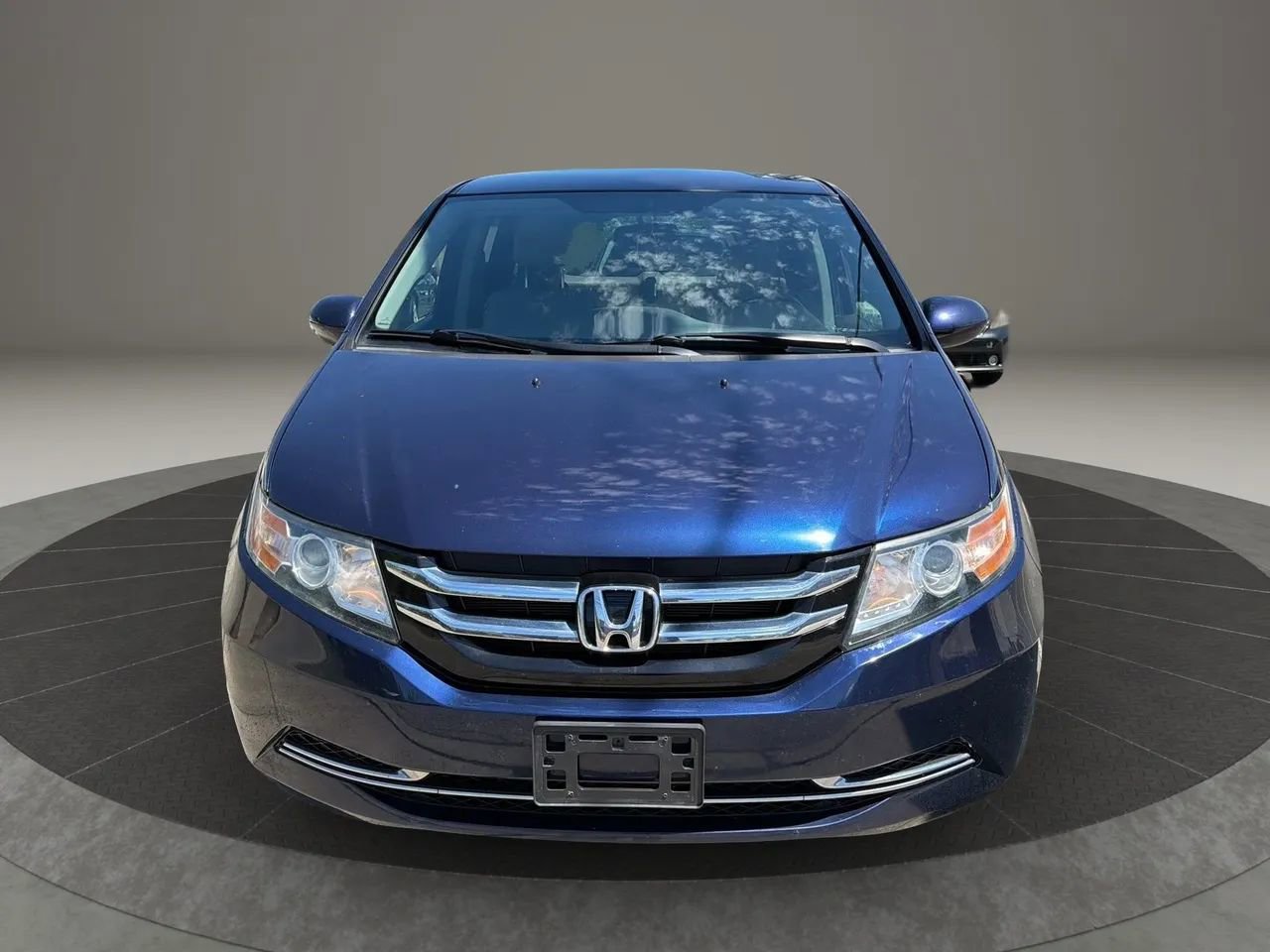 Used 2016 Honda Odyssey SE image 2