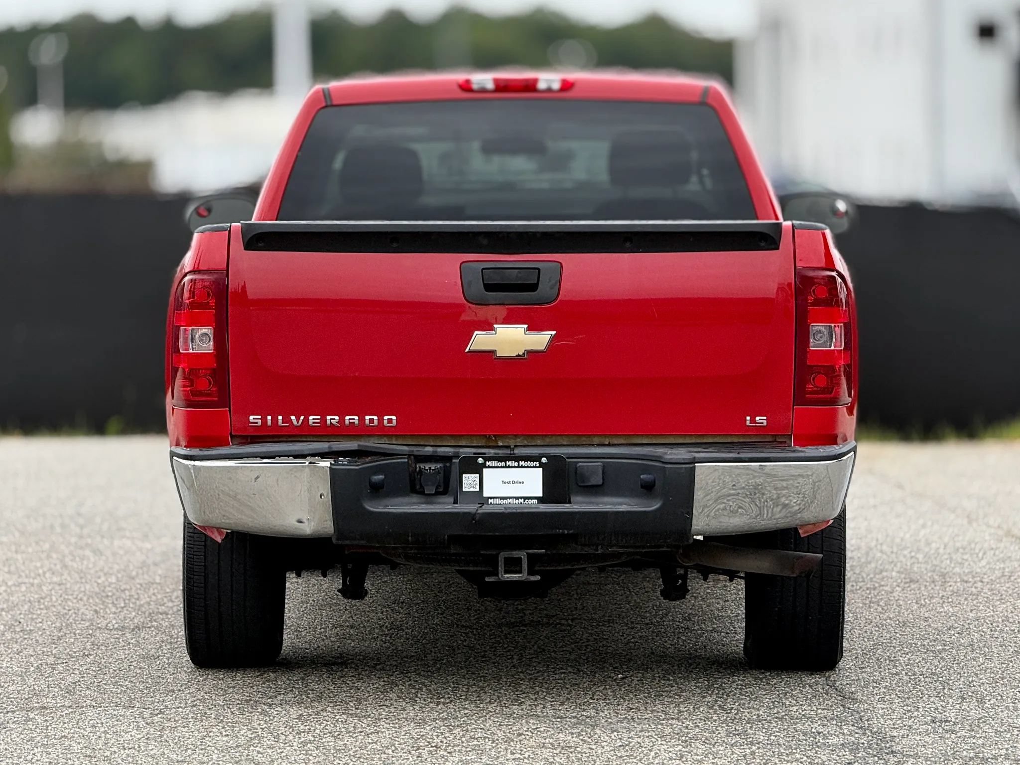 Used 2011 Chevrolet Silverado 1500 W/T w/ LS Package AWD/4WD image 3