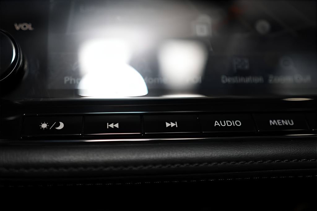 Used 2024 Nissan Z Performance w/ Floor Mat Package image 43