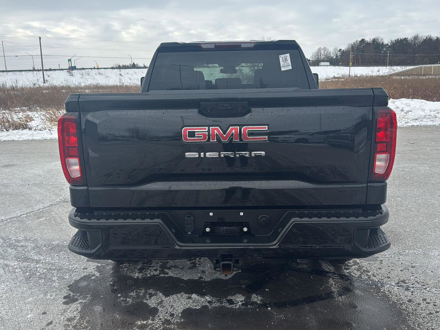 Used 2023 GMC Sierra 1500 Pro w/ Graphite Edition image 6