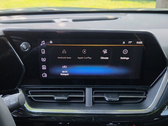 New 2026 Chevrolet Trax ACTIV w/ Sunroof Package FWD image 27