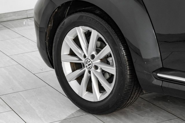 Used 2017 Volkswagen Beetle 1.8T SE image 44
