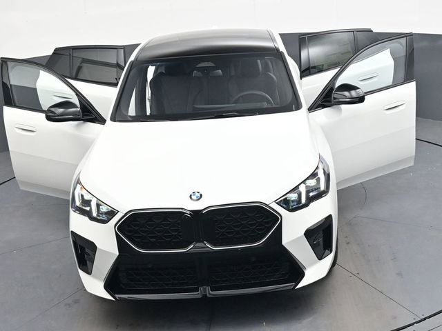 New 2026 BMW X2 xDrive28i w/ Technology Package image 39