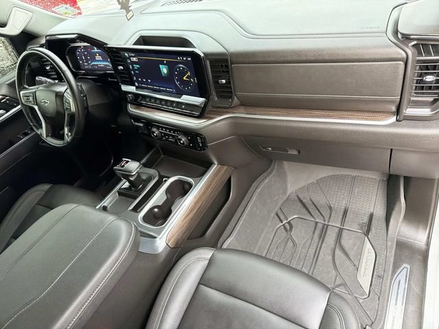 Used 2024 Chevrolet Silverado 1500 RST w/ Texas Edition Plus RWD image 16