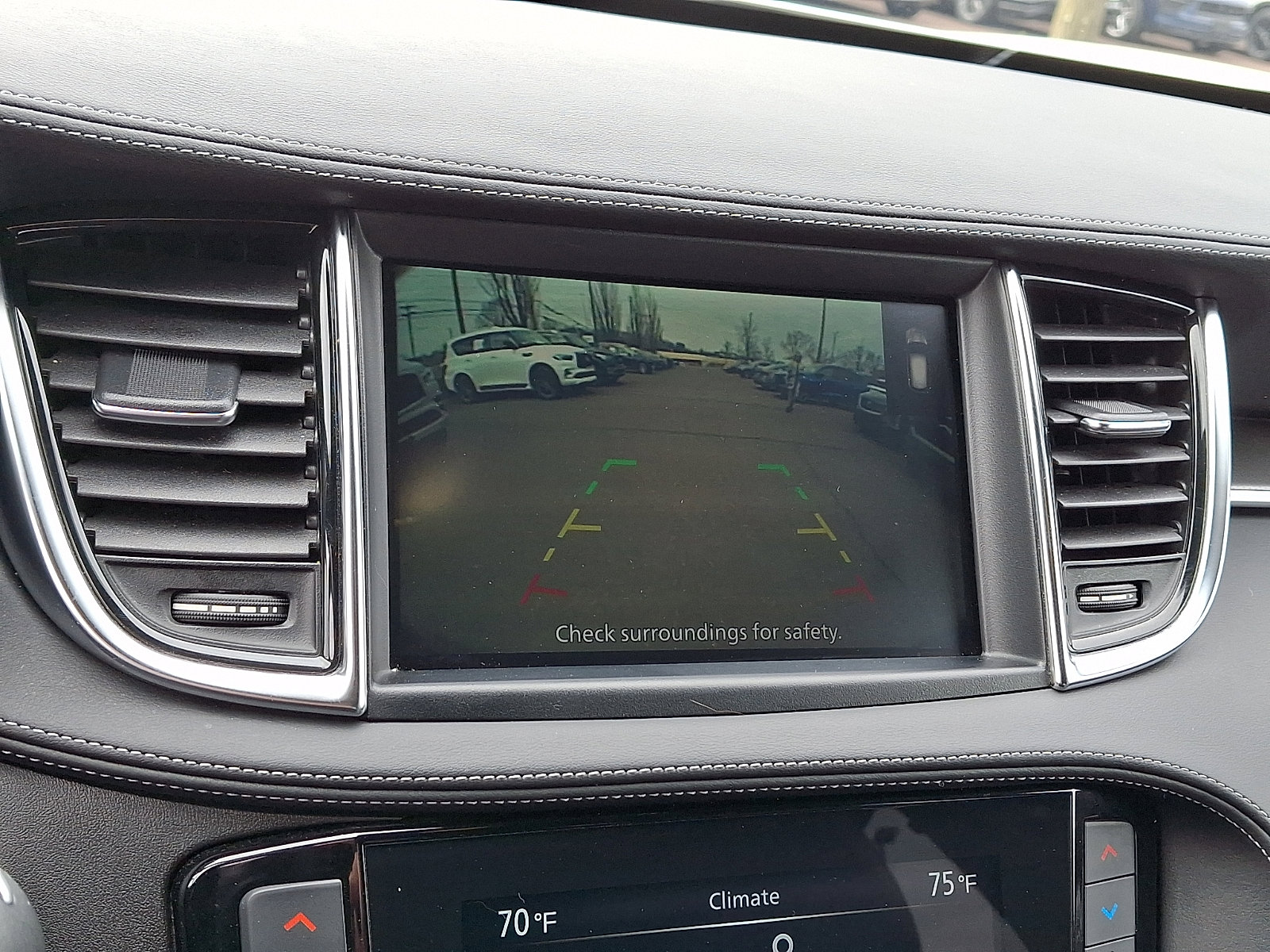 Certified 2023 INFINITI QX55 Luxe w/ Cargo Package image 18