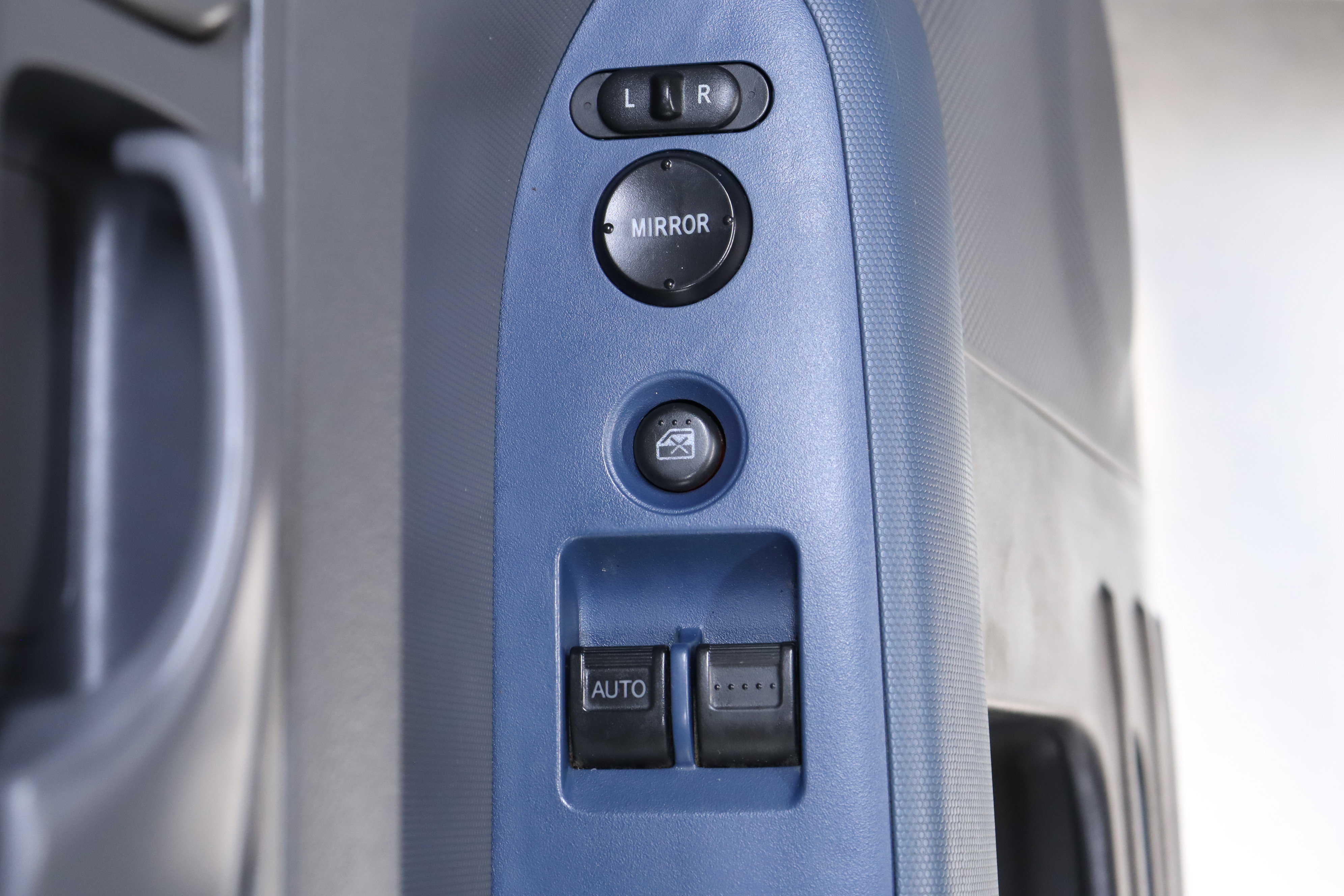 Used 2003 Honda Element EX image 53