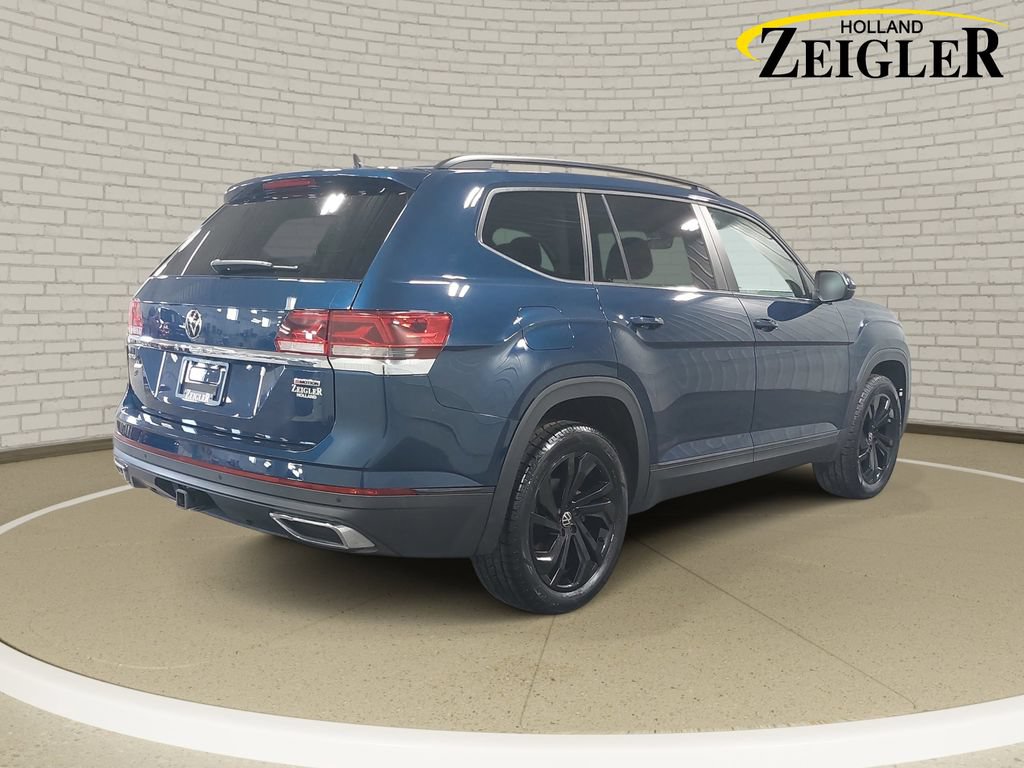 Used 2022 Volkswagen Atlas SE w/ Panoramic Sunroof Package AWD/4WD image 5