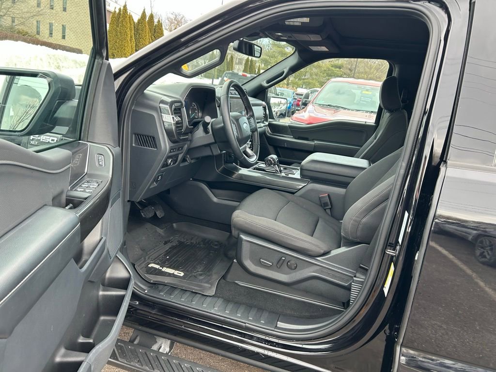 Certified 2023 Ford F150 XLT w/ Equipment Group 302A High image 17