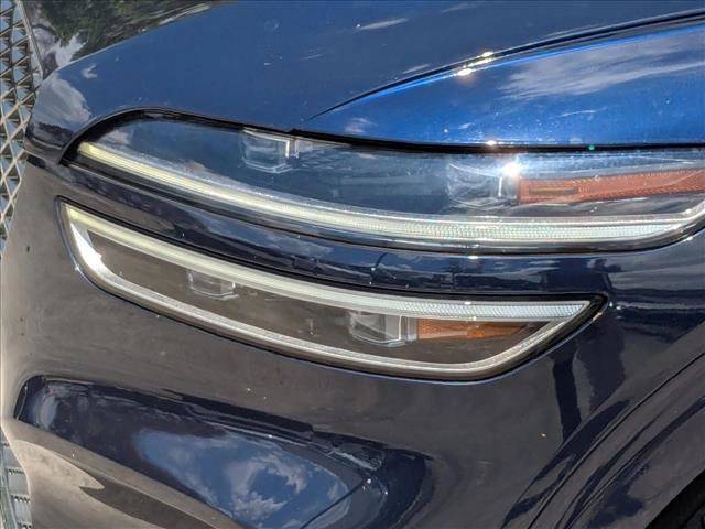 Used 2024 Genesis GV70 2.5T w/ Select Package AWD/4WD image 9
