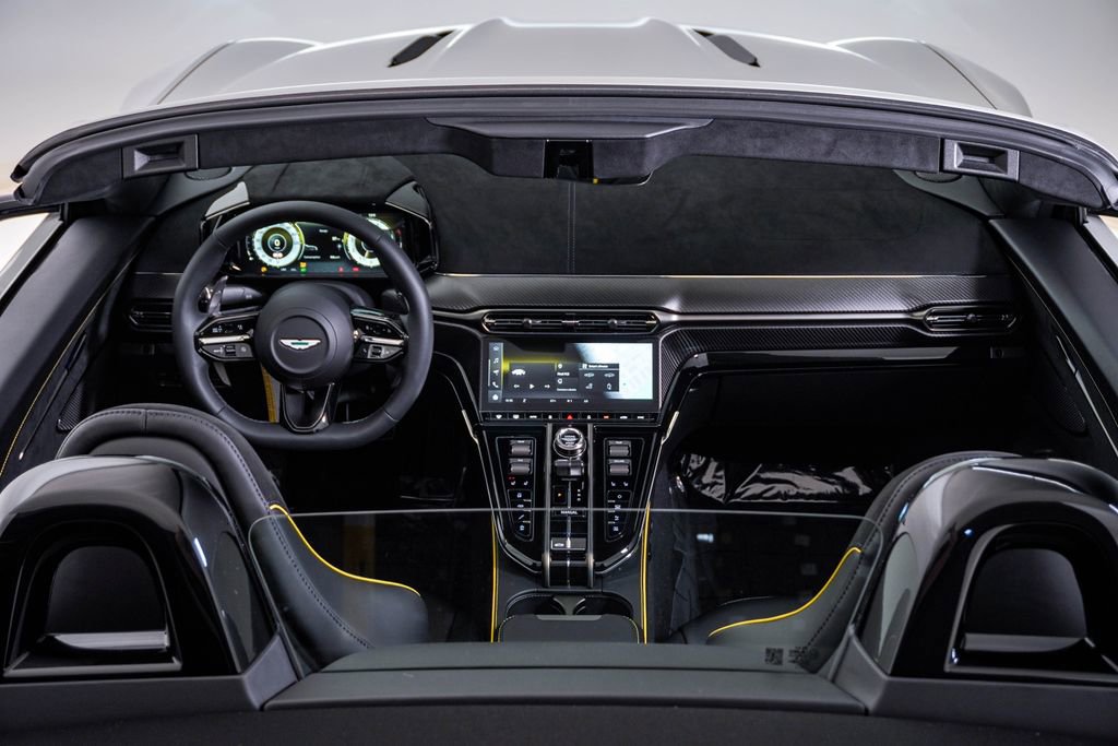 New 2026 Aston Martin V8 Vantage S image 22