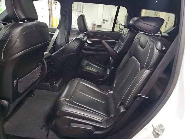 Used 2024 Jeep Grand Cherokee L Limited w/ Luxury Tech Group II image 14