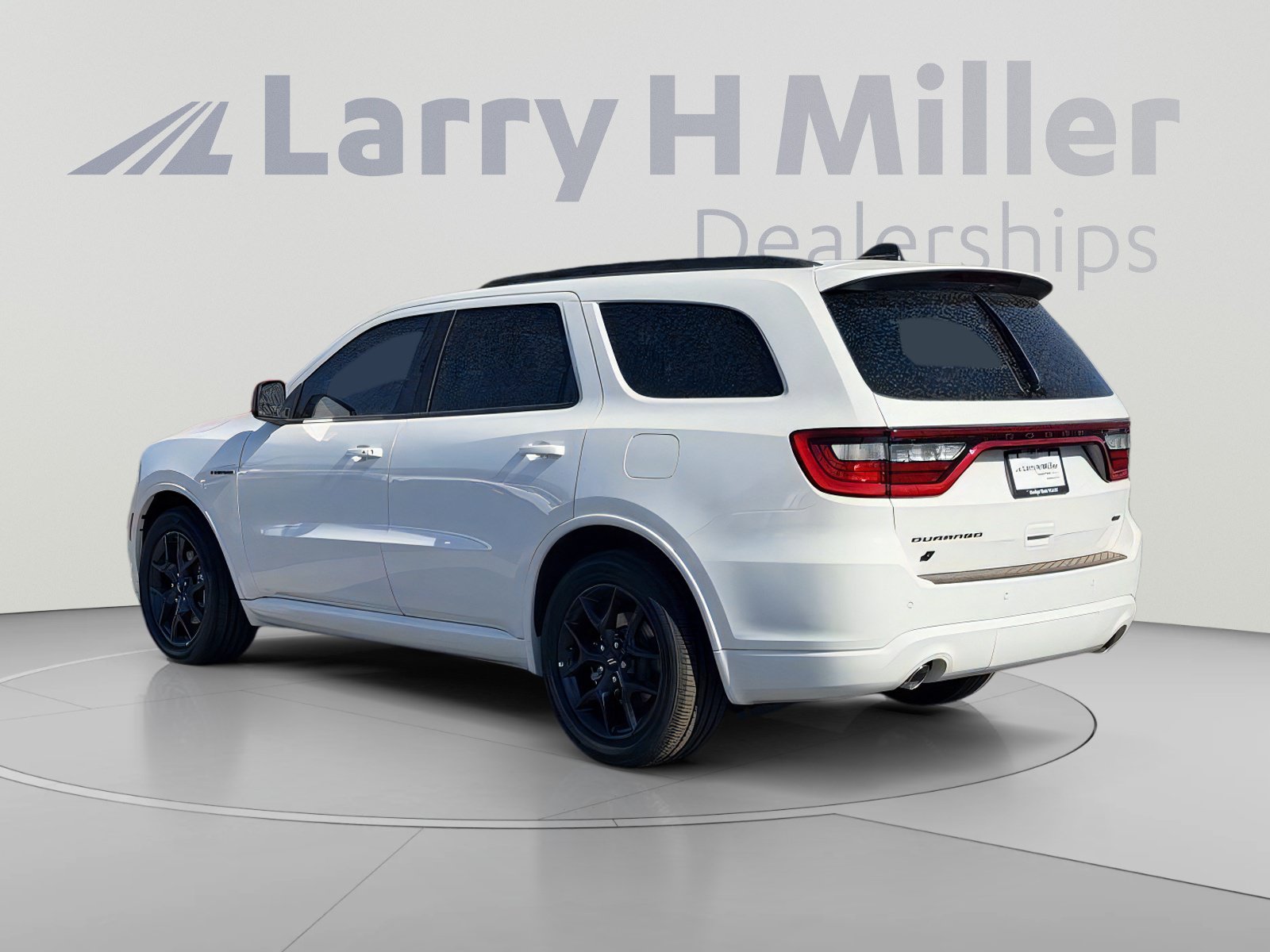 New 2026 Dodge Durango GT w/ Blacktop Package AWD/4WD image 4
