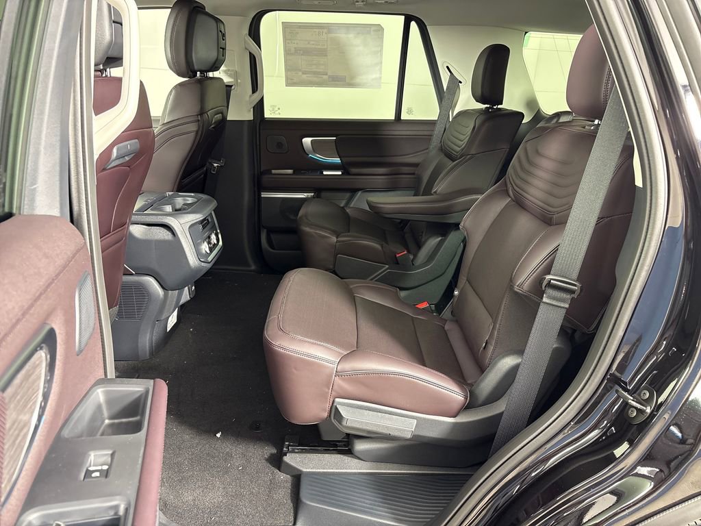 New 2026 Ford Expedition Platinum w/ Platinum Ultimate Package AWD/4WD image 27