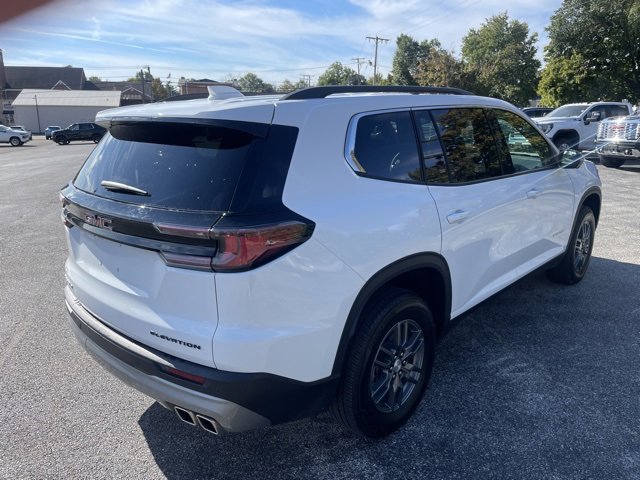 Used 2025 GMC Acadia Elevation image 5