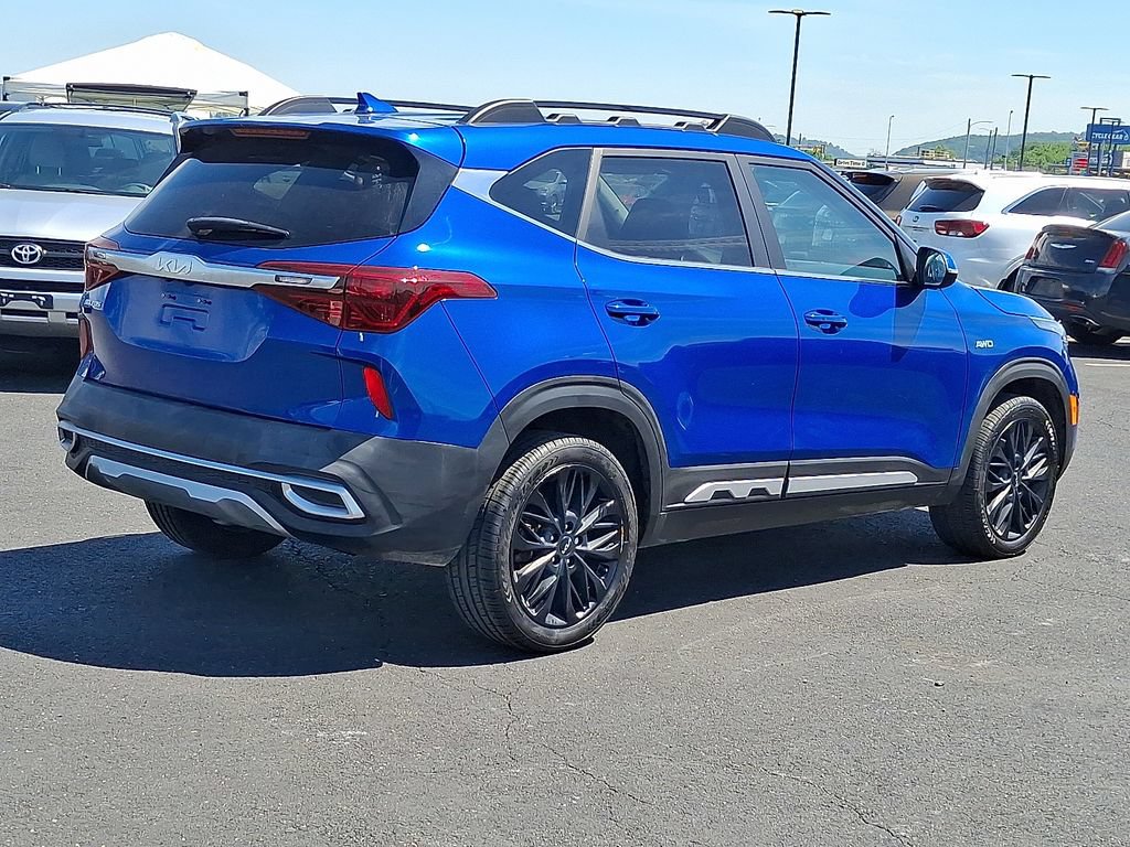 Certified 2023 Kia Seltos Nightfall Edition AWD/4WD image 6