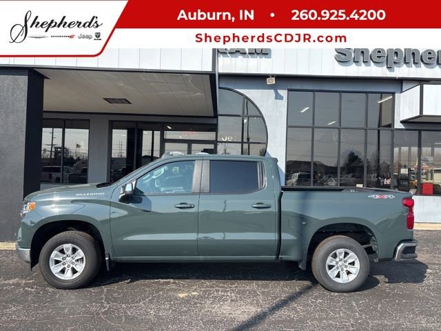 Used 2025 Chevrolet Silverado 1500 LT image 1