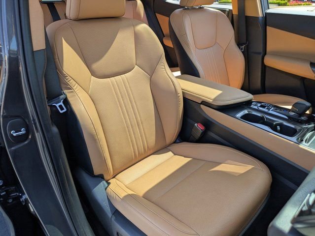 Used 2024 Lexus NX 350h AWD image 29