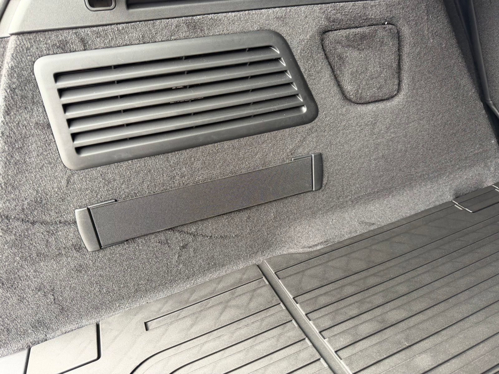 New 2026 Land Rover Range Rover Sport Dynamic SE image 29