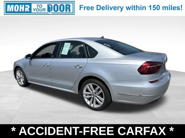 Used 2019 Volkswagen Passat 2.0T Wolfsburg w/ Wheels & Sunroof Package FWD image 4