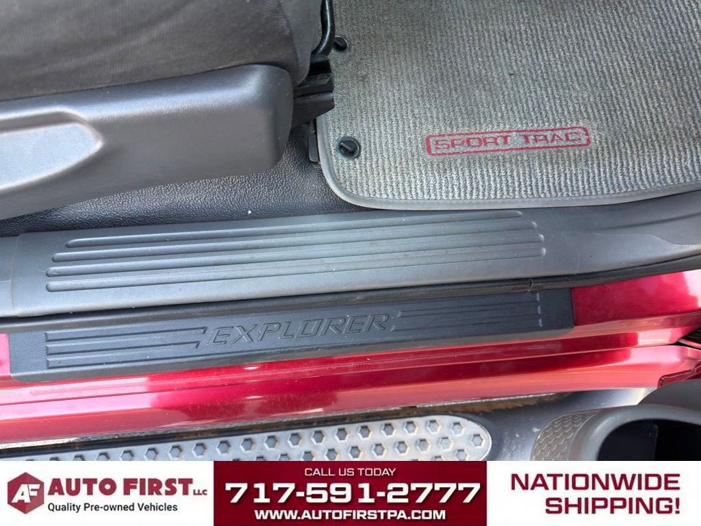Used 2004 Ford Explorer Sport Trac XLS AWD/4WD image 21