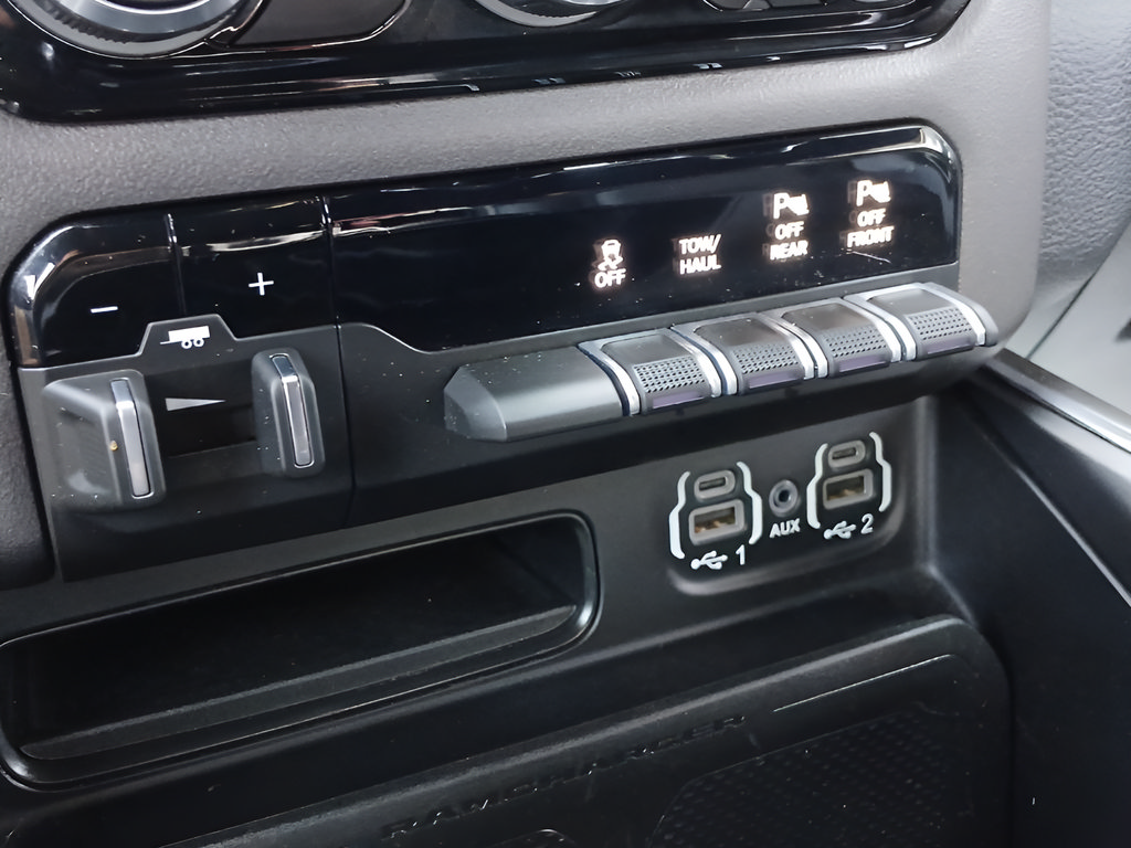 Used 2022 RAM 1500 Laramie AWD/4WD image 20