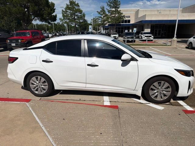 Used 2024 Nissan Sentra S FWD image 4