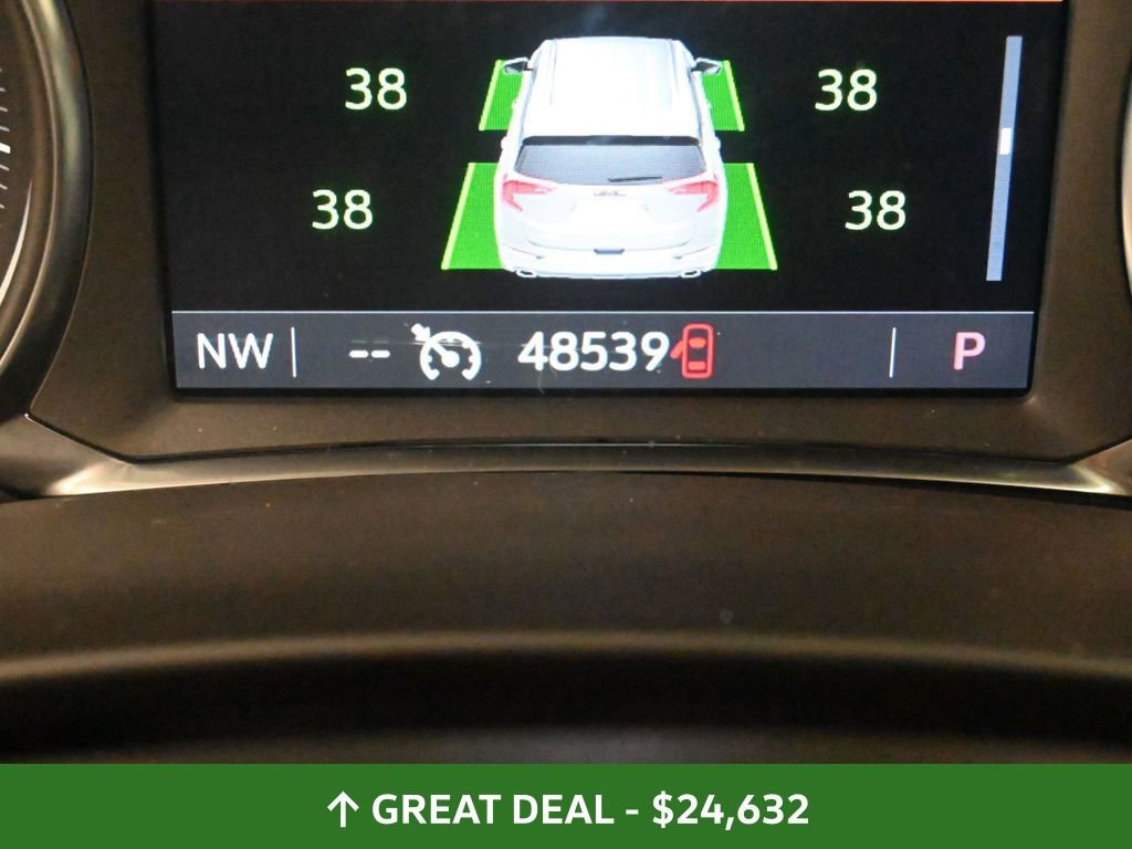 Used 2023 GMC Terrain AT4 image 38