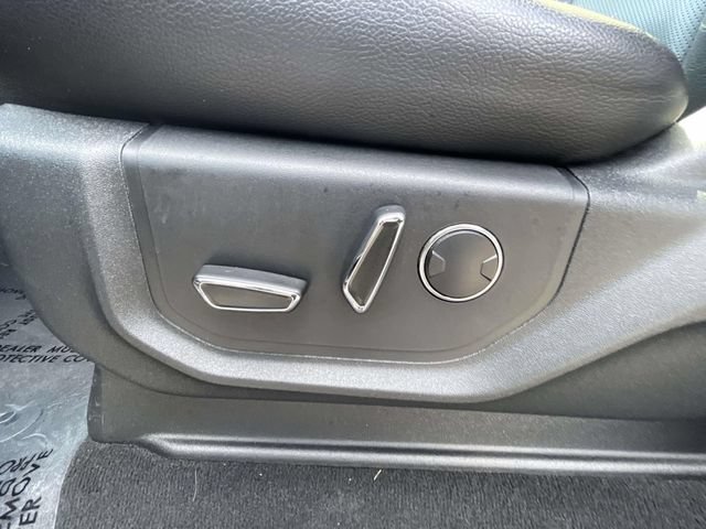 Certified 2019 Ford F350 Lariat AWD/4WD image 12