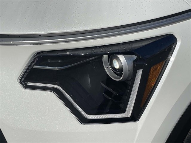 New 2026 Kia Niro EX image 8