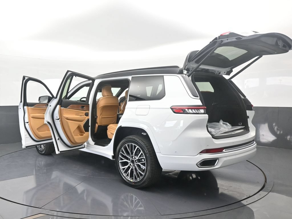 New 2025 Jeep Grand Cherokee L Summit AWD/4WD image 74