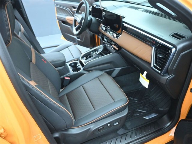 New 2026 GMC Canyon AT4 w/ AT4 Premium Package image 17